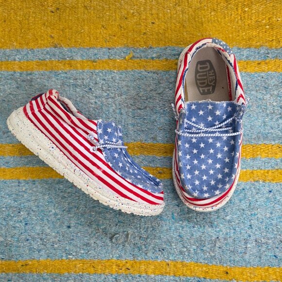 Hey Dude Wally Youth Patriotic Stars & Stripes 34 - Picture 2 of 7